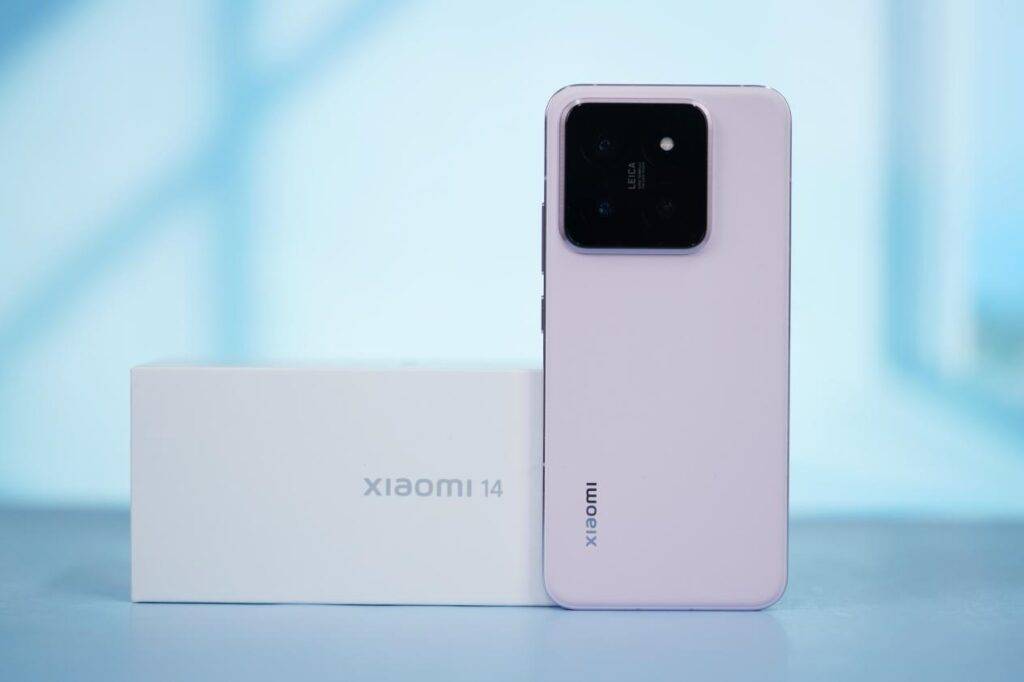 Ինչ տեսք ունի Xiaomi 14 առաջադեմ սմարթֆոնն իրականում
