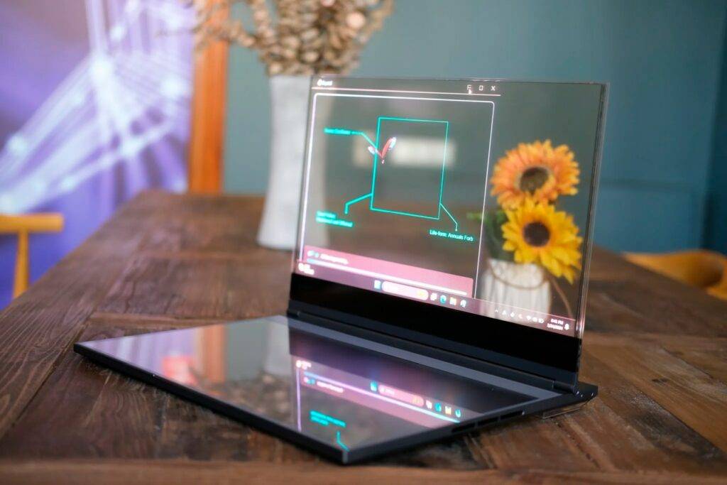 Lenovo-ն ցուցադրել է ThinkBook նոութբուքի նախատիպը՝ թափանցիկ էկրանով և սենսորային ստեղնաշարով 3 Lenovo-ն ցուցադրել է ThinkBook նոութբուքի նախատիպը՝ թափանցիկ էկրանով և սենսորային ստեղնաշարով