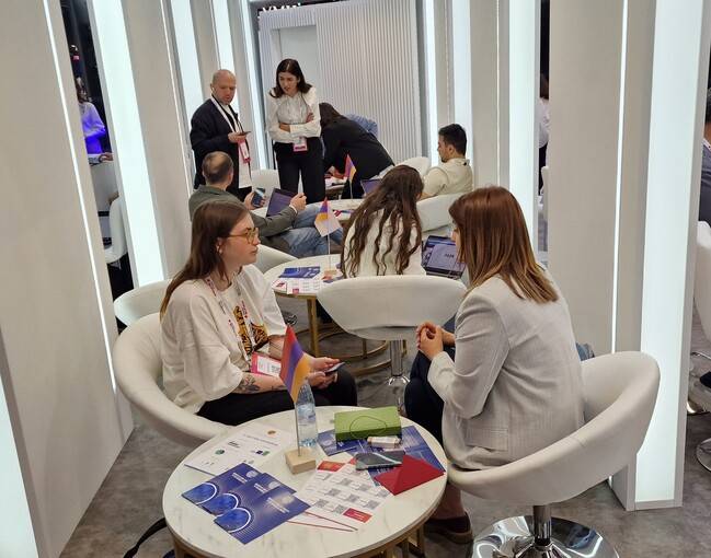 Հայրենական 10 ընկերություններ Հայաստանը ներկայացնում են «VivaTech-2024»-ում 6 Հայրենական 10 ընկերություններ Հայաստանը ներկայացնում են «VivaTech-2024»-ում