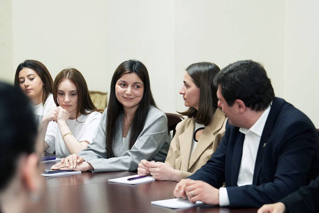 Ուսանողների օրը՝ Բիբլոս Բանկ Արմենիայի կրթաթոշակ ստացած ուսանողների հետ