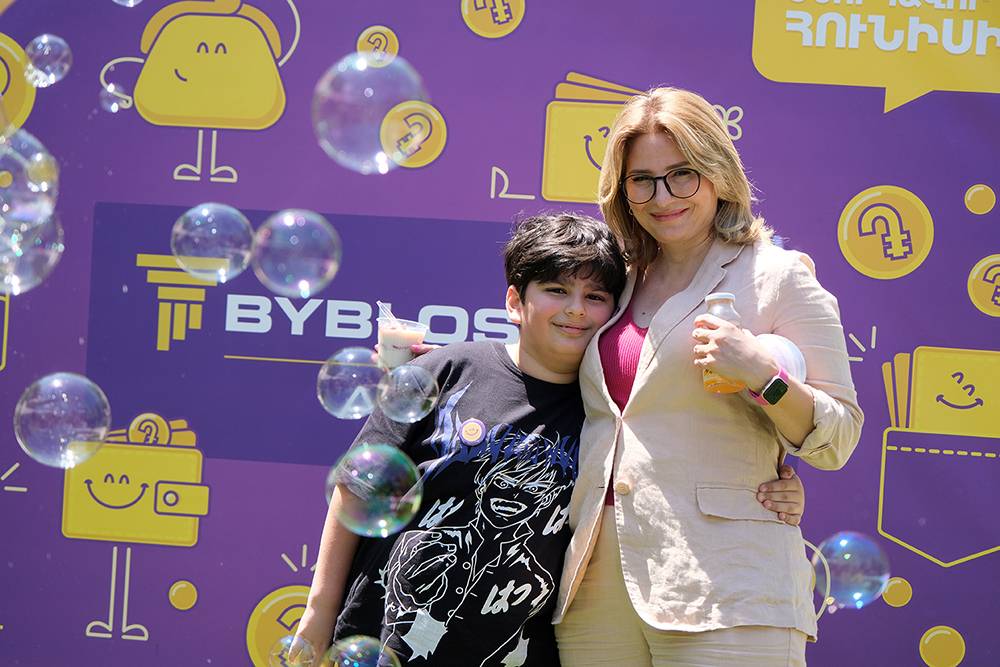 Երեխաները՝ միշտ կենտրոնում․ Բիբլոս Բանկ Արմենիայի հունիսմեկյան նվերը փոքրիկներին 16 Երեխաները՝ միշտ կենտրոնում․ Բիբլոս Բանկ Արմենիայի հունիսմեկյան նվերը փոքրիկներին