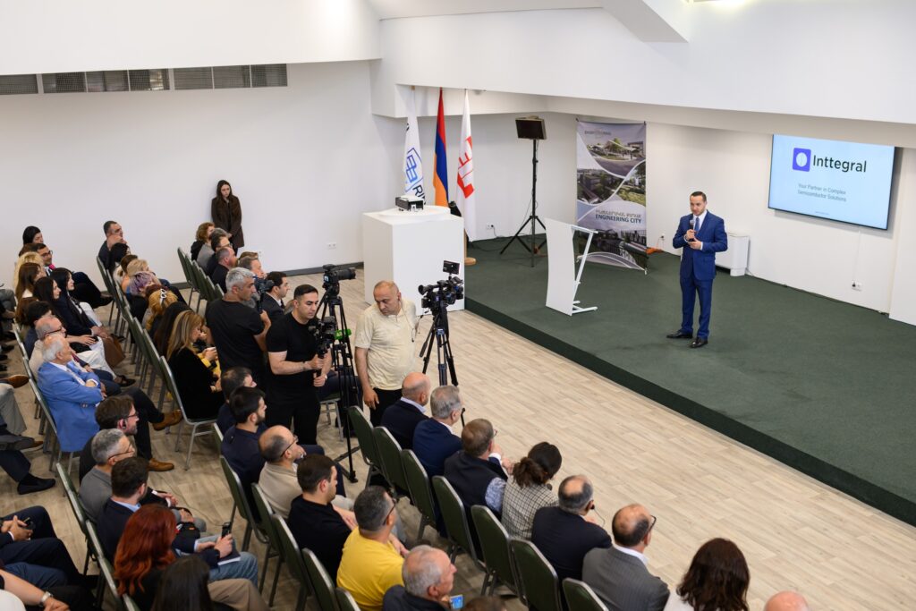 Հայաստանում կստեղծվի կիսահաղորդիչների ռազմավարական կենտրոն՝ ապահովելով առնվազն 300 նոր աշխատատեղ 3 Հայաստանում կստեղծվի կիսահաղորդիչների ռազմավարական կենտրոն՝ ապահովելով առնվազն 300 նոր աշխատատեղ