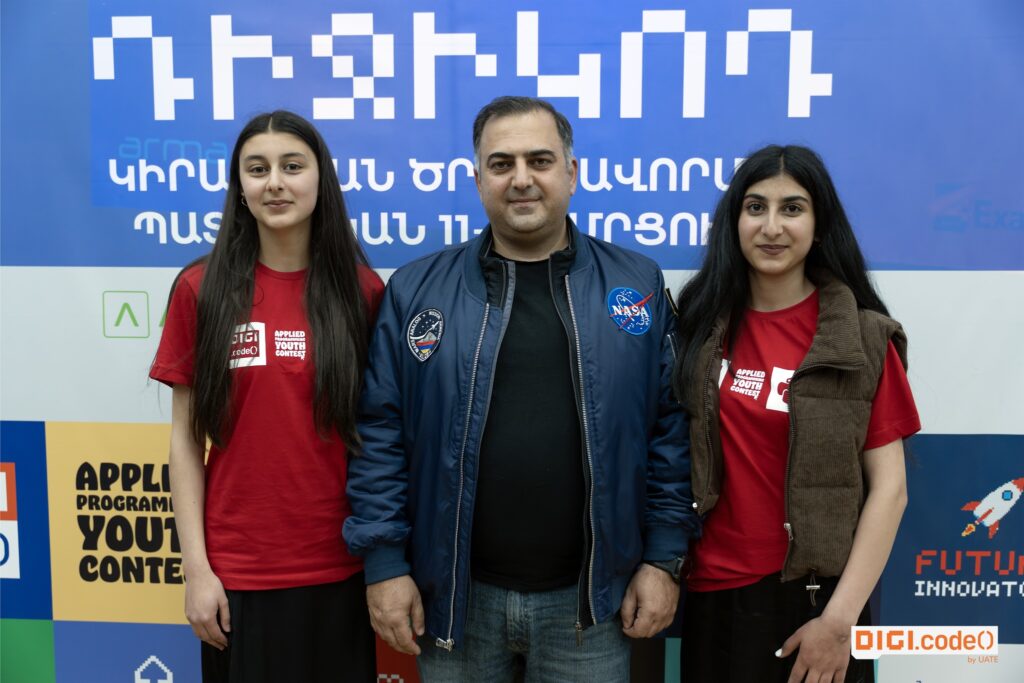 Հայտնի են «ԴիջիԿոդ» կիրառական ծրագրավորման պատանեկան 11-րդ մրցույթի հաղթողները 7 Հայտնի են «ԴիջիԿոդ» կիրառական ծրագրավորման պատանեկան 11-րդ մրցույթի հաղթողները