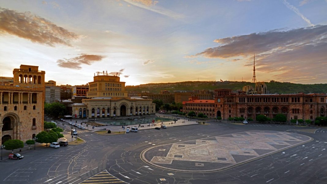 Ինչքա՞ն կլինի տնտեսական աճը Հայաստանում 2022-ին. ՀԲ կանխատեսումը