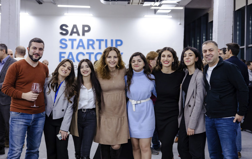 8 ստարտափ ավարտեցին SAP Startup Factory-ն