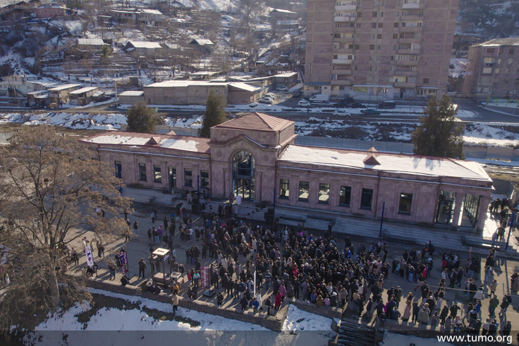 Պաշտոնապես բացվել է Թումո Կապանի հիմնական շենքը 1 Պաշտոնապես բացվել է Թումո Կապանի հիմնական շենքը