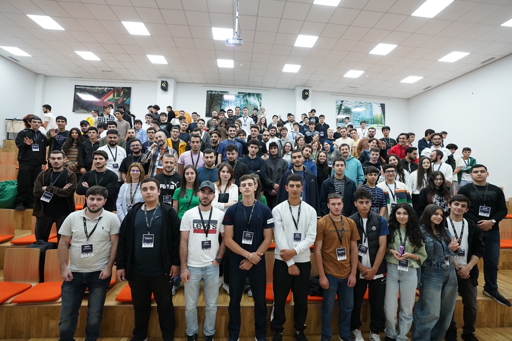 Տեխնոլոգիական համայնքը՝ Վանաձորում. Team-ի աջակցությամբ անցկացվեց Tech Week 2025-ը 1 Տեխնոլոգիական համայնքը՝ Վանաձորում. Team-ի աջակցությամբ անցկացվեց Tech Week 2025-ը
